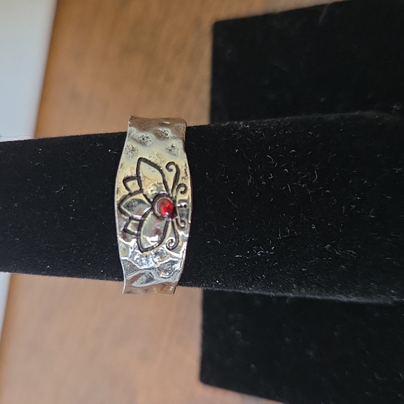 Lotus Ring with Red Rhinestone - Picture 2 of 3